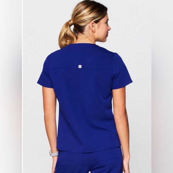 Fabletics scrub set - Picture 7 of 7